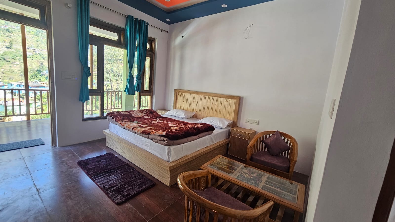 Mountain View Room at Cosynests Homestay - Photo 3