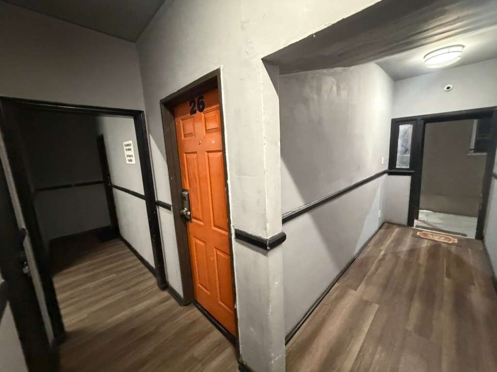 Clarendon Hotel photo 12