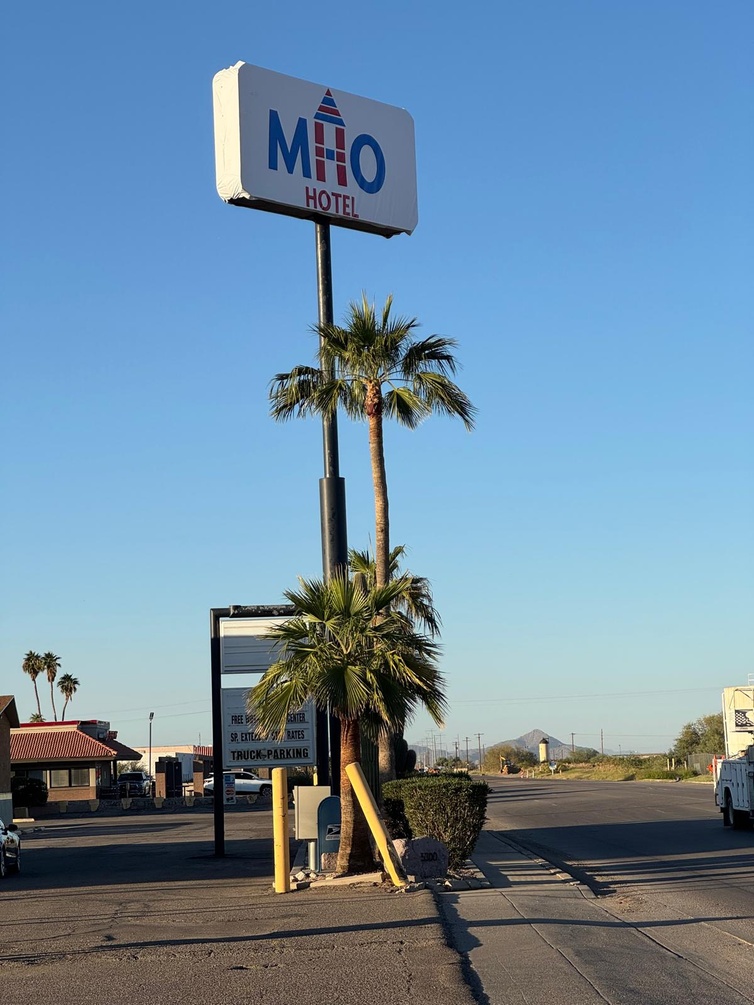 MHO Hotel Eloy Casa Grande near I-10 photo 9