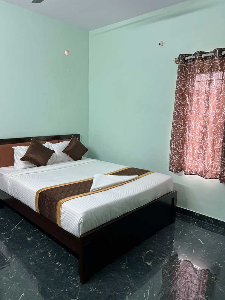 HOTEL M R HAPPY STAY IN photo 11
