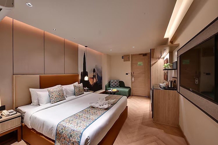 Winter Green Premium Room queen Bed at The Fern Habitat, Jaipur - Photo 1