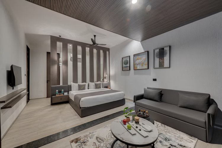 Winter Green Premium Room, 1 King Bed at The Fern Heaven on The Hills, Hatgad-Saputara - Photo 1