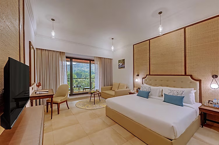 Winter Green Premium Room, 1 King Bed at Bhanu The Fern Forest Resort & Spa, Jambughoda (Gujarat) - Photo 1