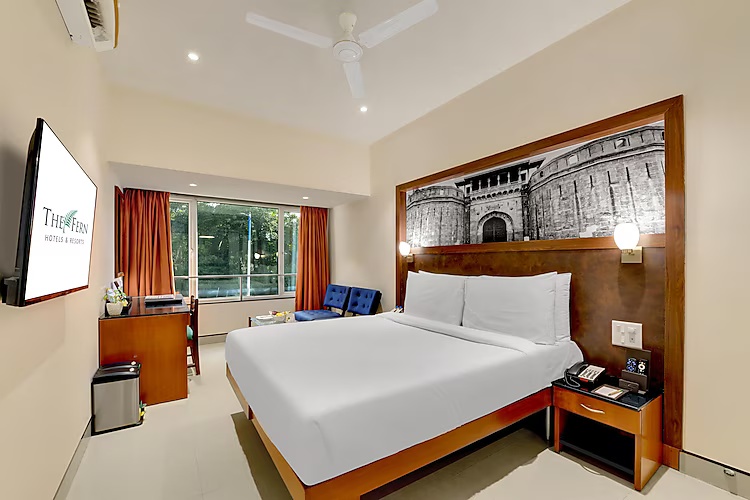 Winter Green Premium Room, 1 King Bed at The Fern Residency Woodland Pune - Photo 1