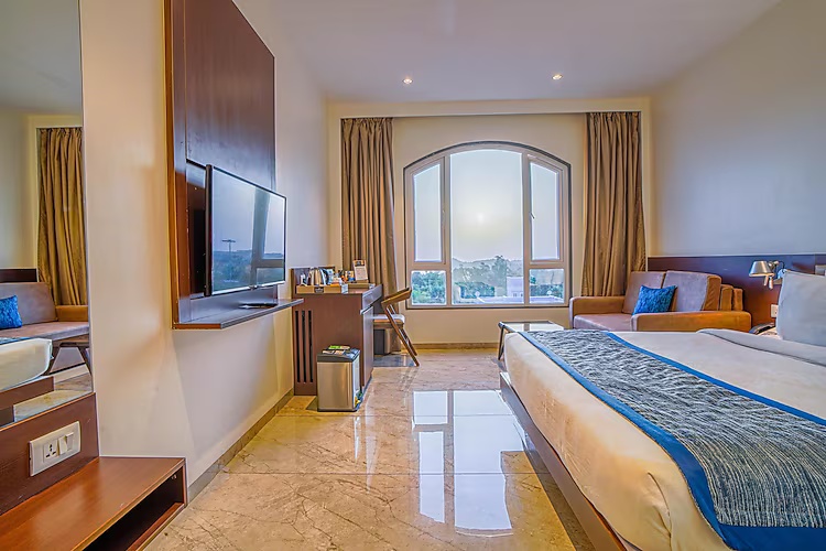 Winter Green Room, 2 Twin Beds at The Fern Sardar Sarovar Resort, Ekta Nagar (Kevadia), Gujarat - Photo 2