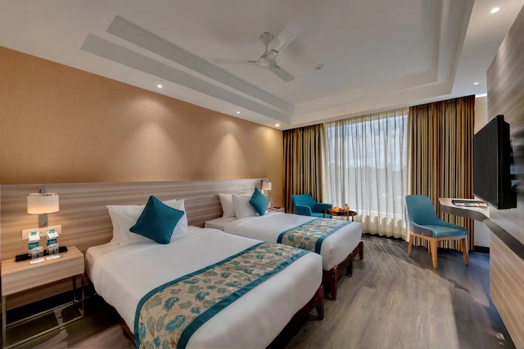 Winter Green Room at The Fern Residency, Hubballi - Photo 1