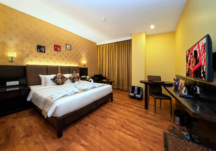 Wintergreen at The Fern Residency - Rajarhat, Kolkata - Photo 1