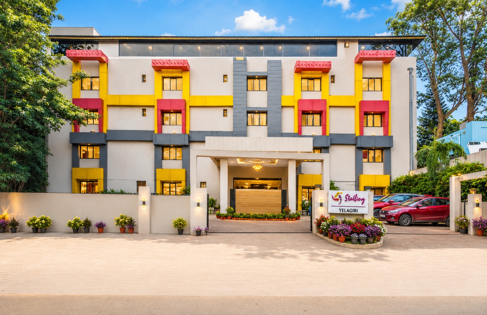 Sterling Yelagiri photo 2