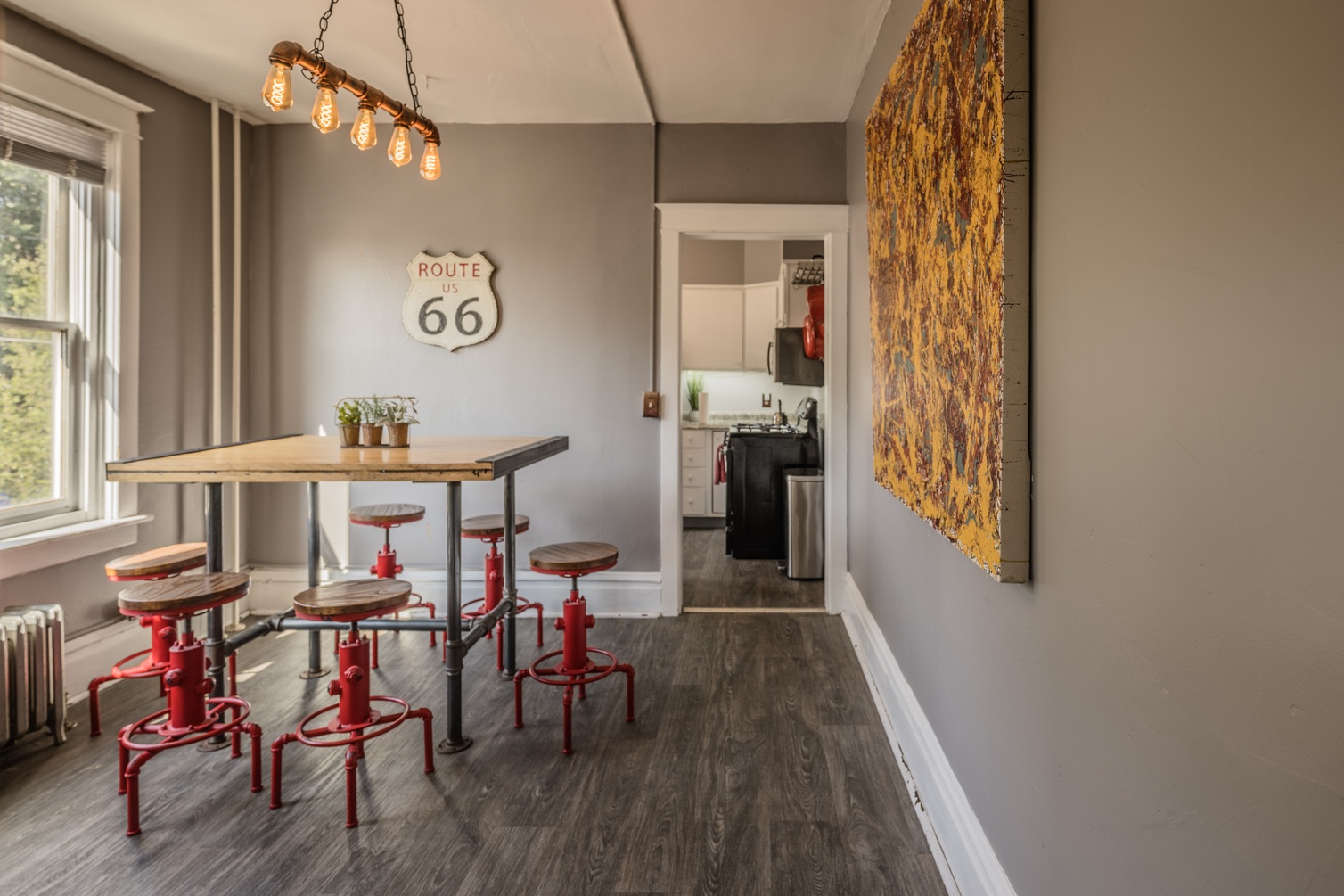 Riverfront Vintage 1BR Loft w/ River Views at BurgBnB Riverfront - Photo 1