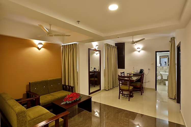Privilege Suite With Balcony at Sterling Thekkady - Photo 1