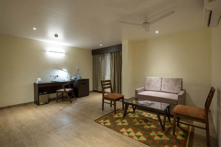 Hazel Suite, 1 King Bed at The Fern Sardar Sarovar Resort, Ekta Nagar (Kevadia), Gujarat - Photo 2
