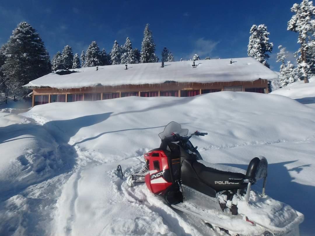Roseland Cottage Gulmarg photo 8
