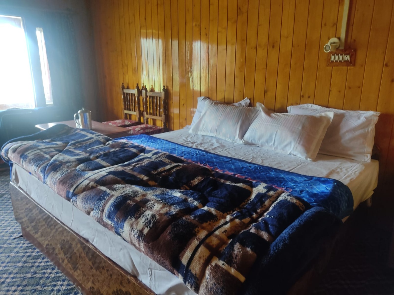 Roseland Cottage Gulmarg photo 2