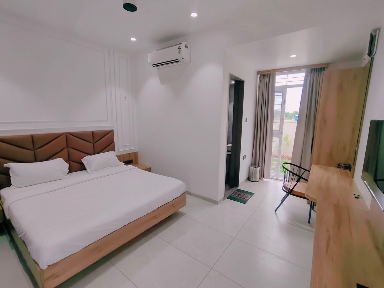 The Aura Klub Resort photo 12