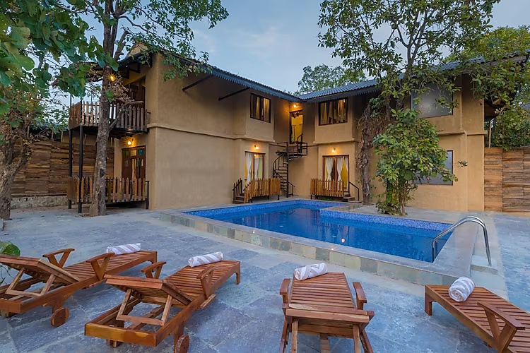 4 Bed Room Pool Villa with Jungle View at Sterling Padam Pench - Photo 1