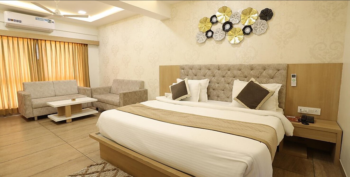 Executive AC at HOTEL PTC - Photo 3