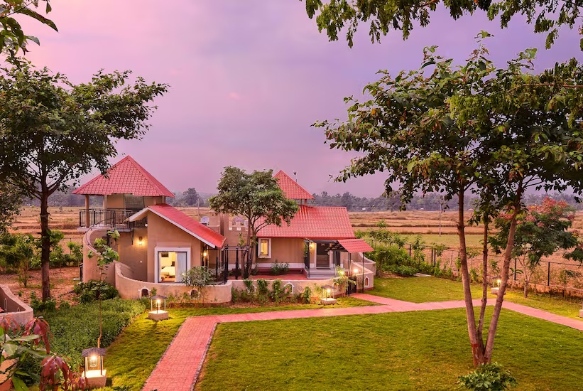 Sterling Kanha photo 4