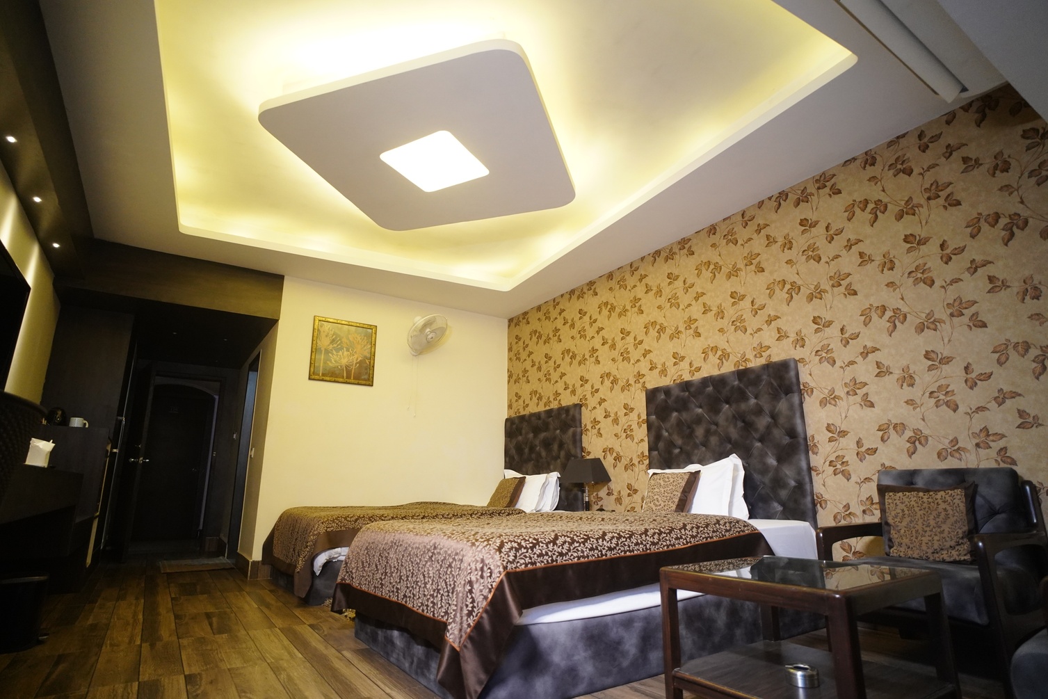 A/C Executive at HOTEL SHIRAZ - Best Hotel | Restaurant | Top Bakery in Bhadohi - Photo 2