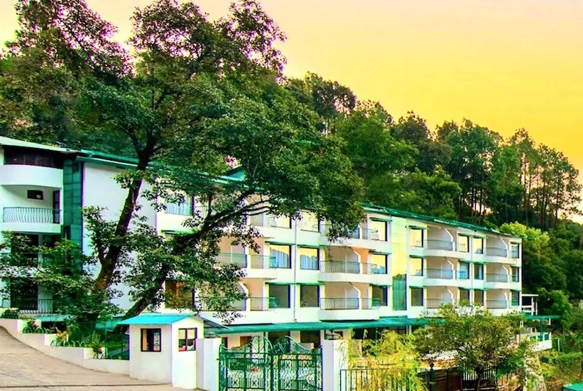 Sterling Nainital photo 2