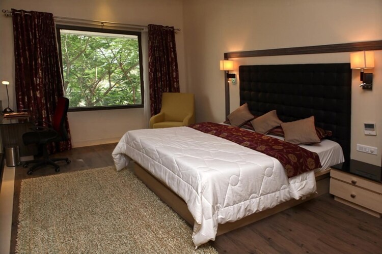 Winter Green Room at The Fern Residency, Kakinada - Photo 2