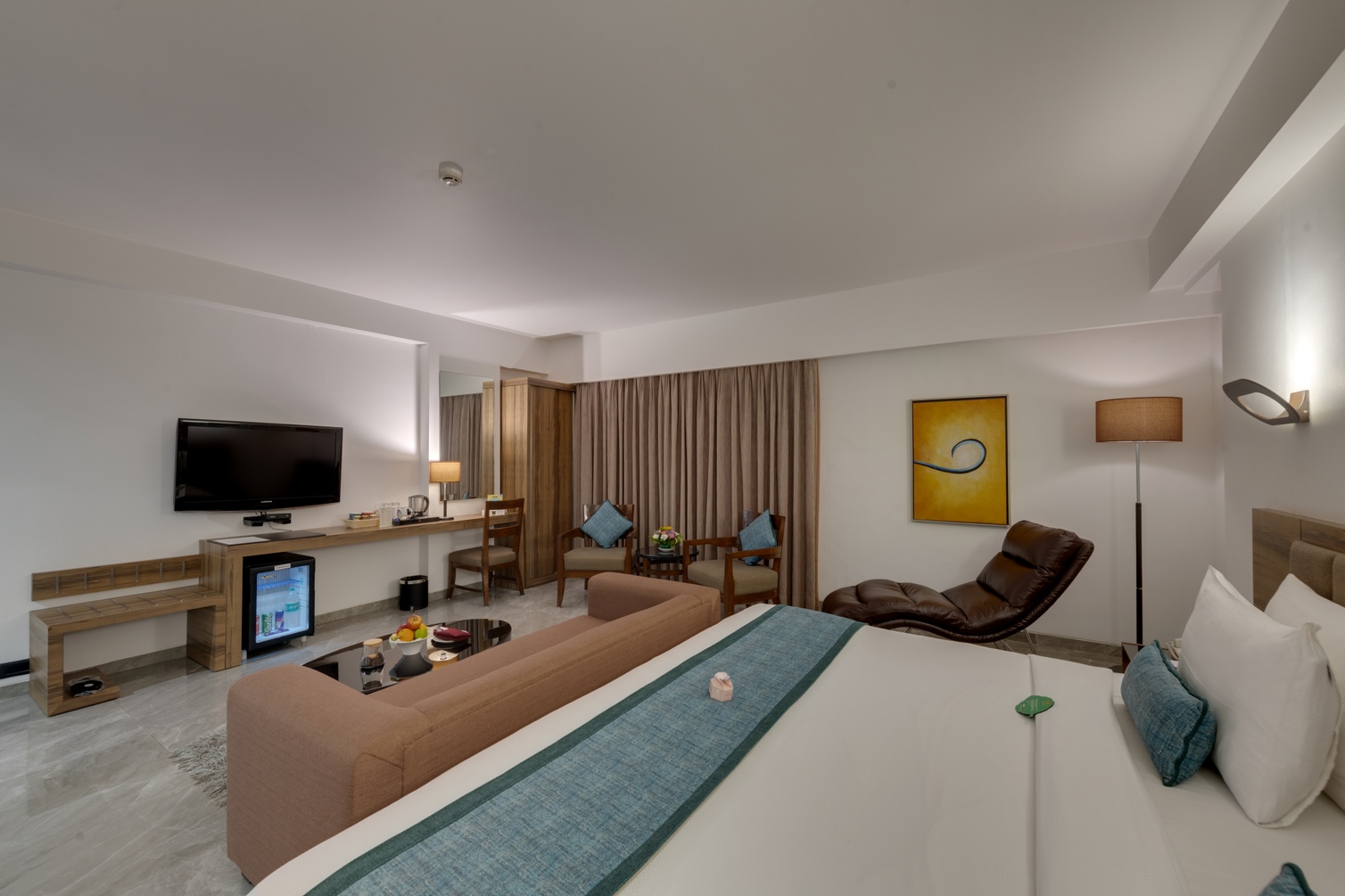 Executive Suite at Hotel Suba International MUMBAI - Photo 2