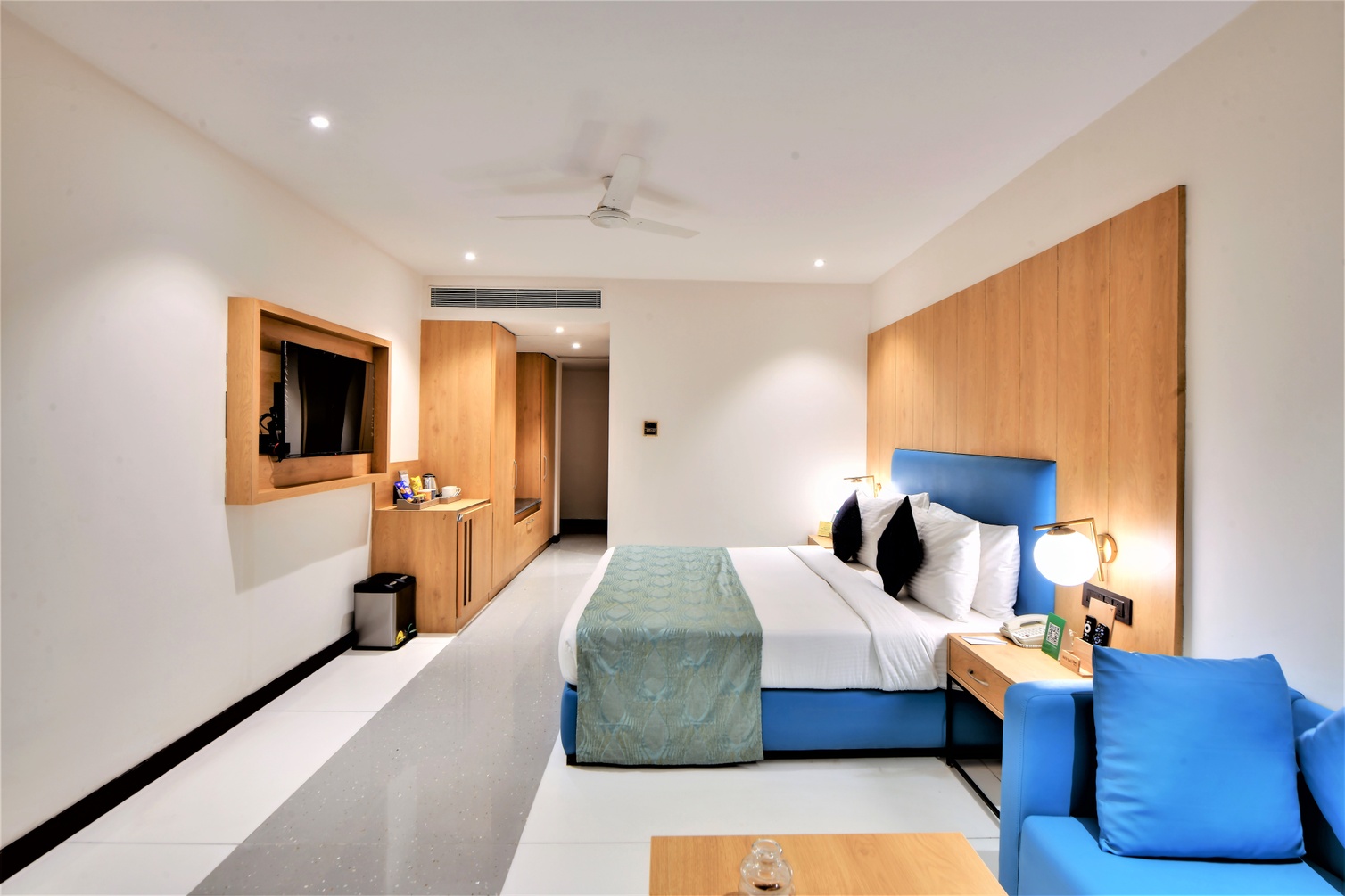 Fern Classic Room, 1 King Bed at The Fern Residency, Subhash Bridge, Ahmedabad - Photo 2