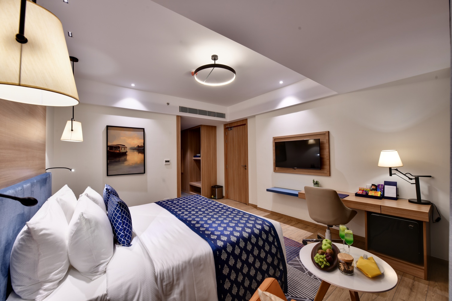 Superior Room at Clarion Hotel Khayal Kochi, Infopark - Photo 3