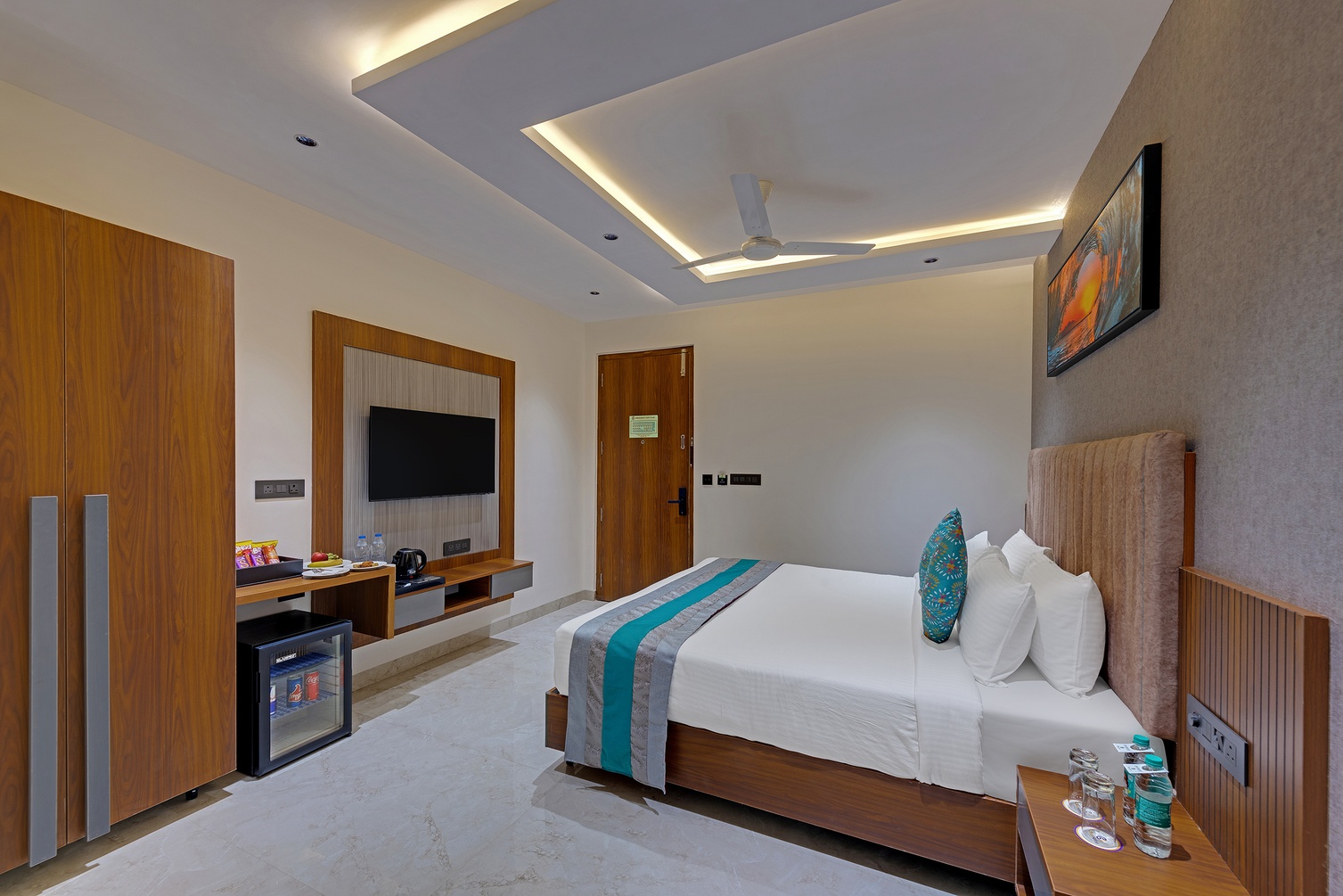 Premium Room at Click Hotel Shamshabad-Hyderabad Airport - Photo 2
