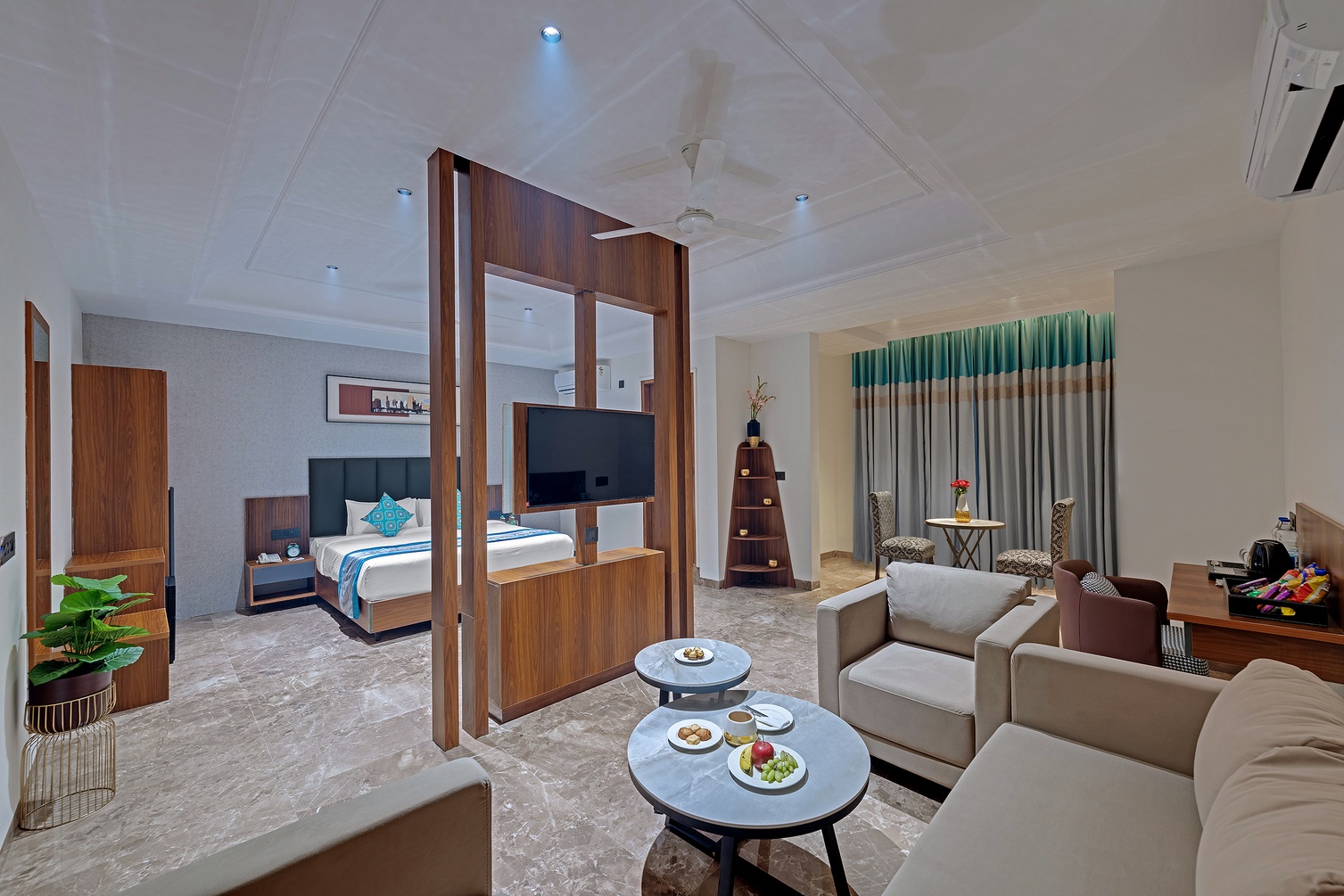 Suite Room at Click Hotel Shamshabad-Hyderabad Airport - Photo 2