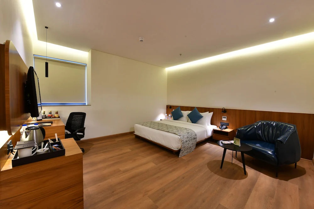 Winter Green Premium Room, 1 King Bed at The Fern Residency, Jamnagar - Photo 2