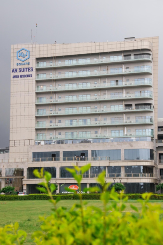 AR Suites, KLJ Square, Gurugram photo 1