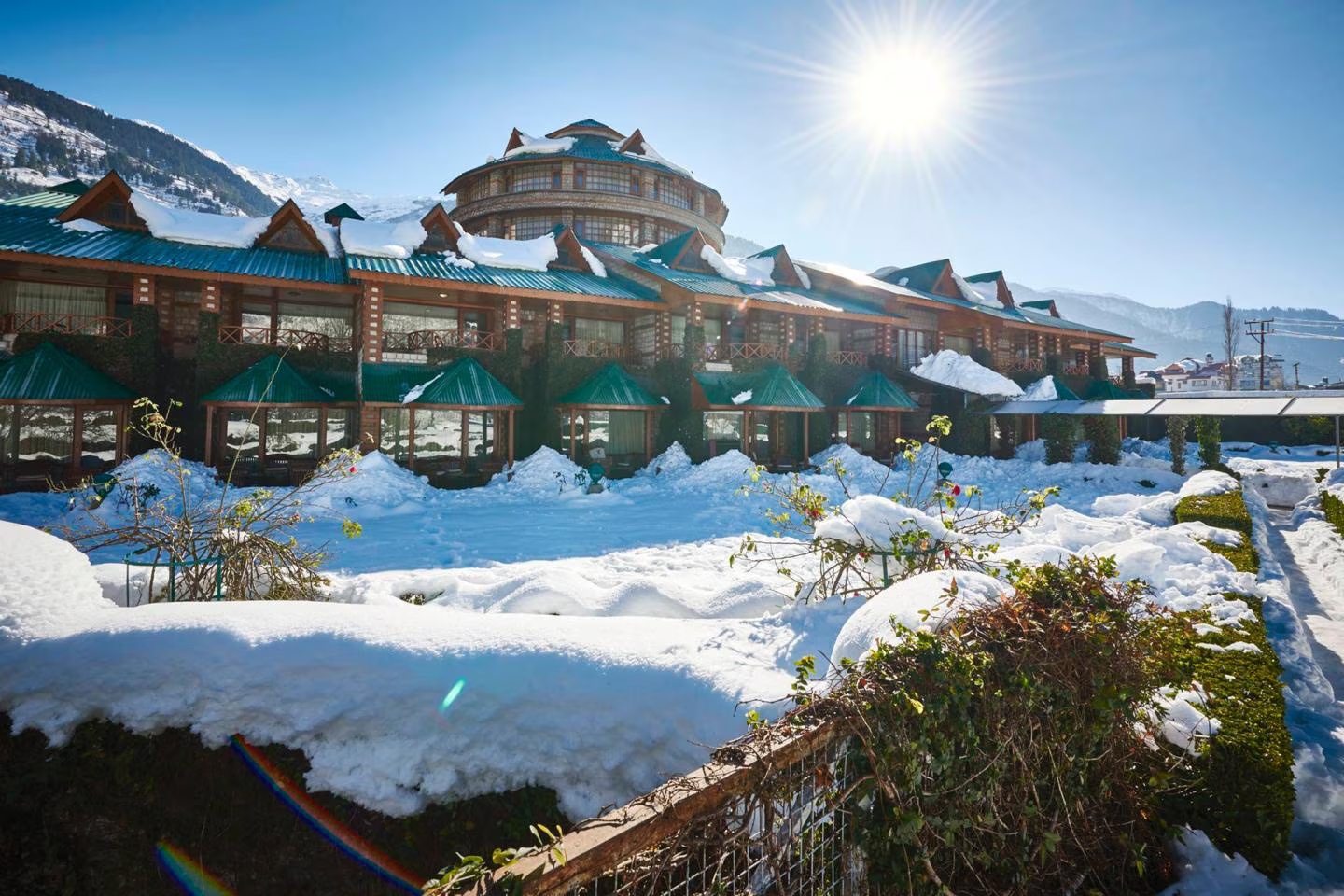 Club Mahindra White Meadows photo 1