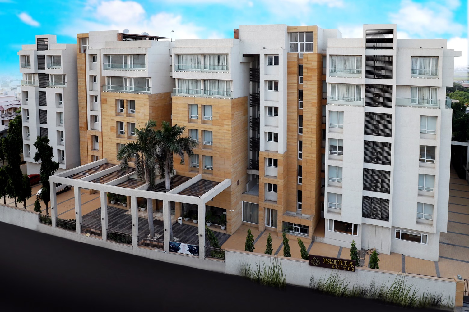 Quality Inn Patria Suites, Rajkot photo 1