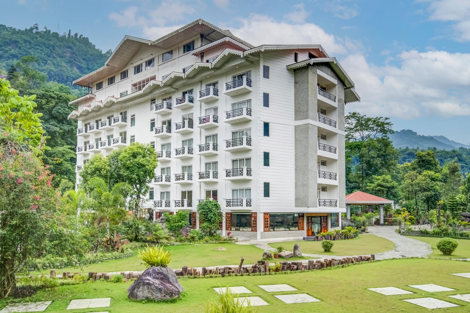 Club Mahindra Resort - Le Vintuna, Gangtok, Sikkim photo 1