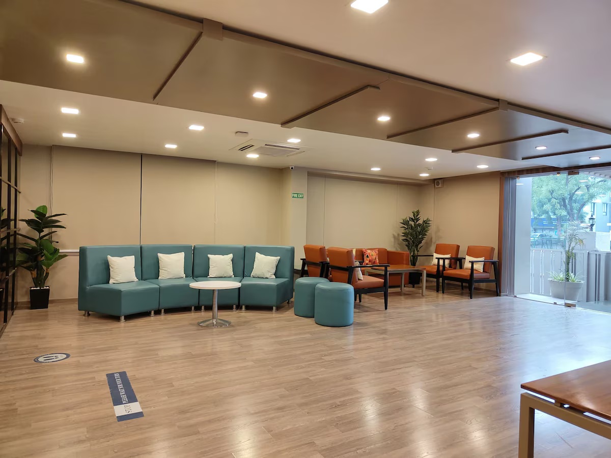 Kanak Beacon Hotel, Ahmedabad photo 1