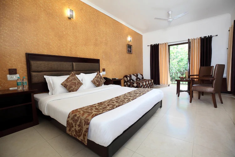 Deluxe Room at Click Resort, Corbett Tiger Den - Photo 2