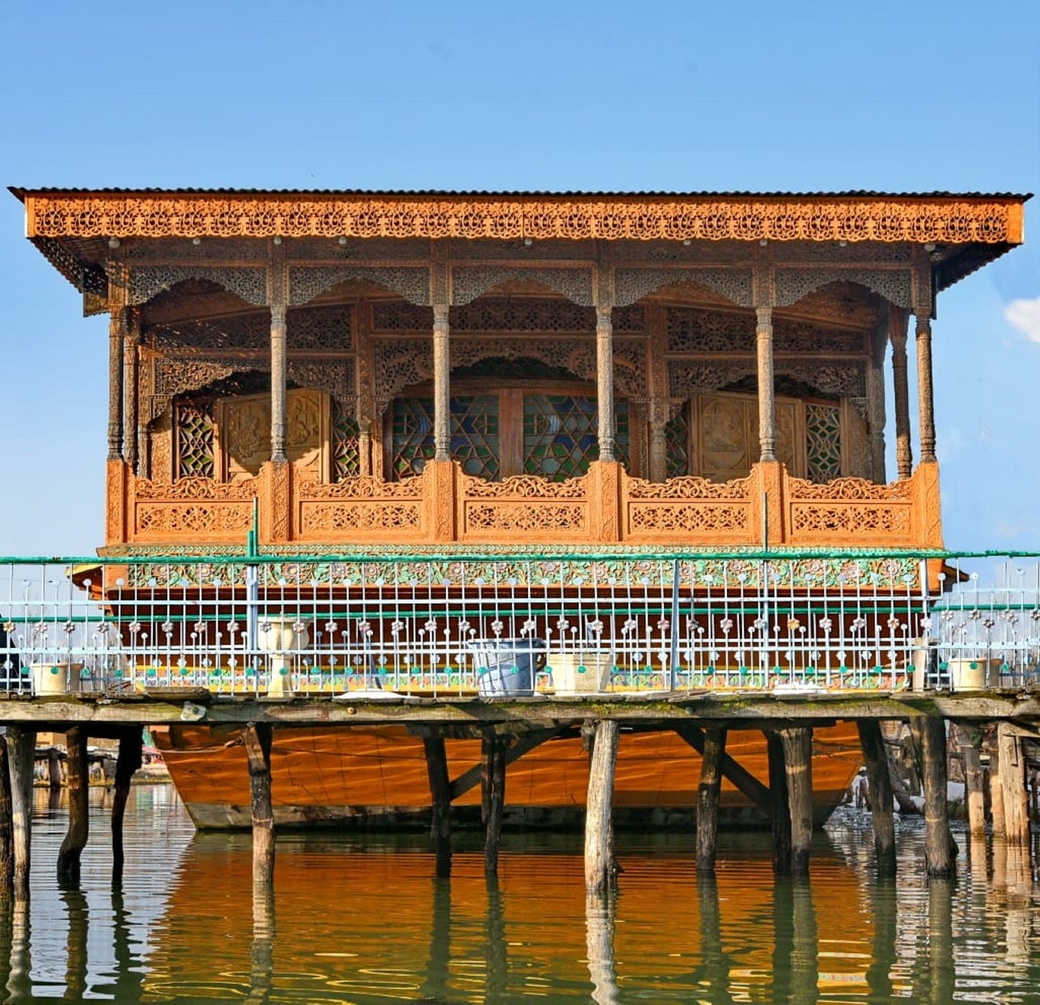 Club Room at De-Laila Houseboats by Sterling - Photo 1