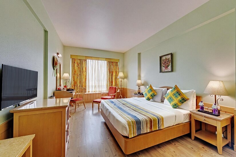 Winter Green Room, 1 King Bed at E-Square The Fern - An Ecotel Hotel, Pune - Photo 2