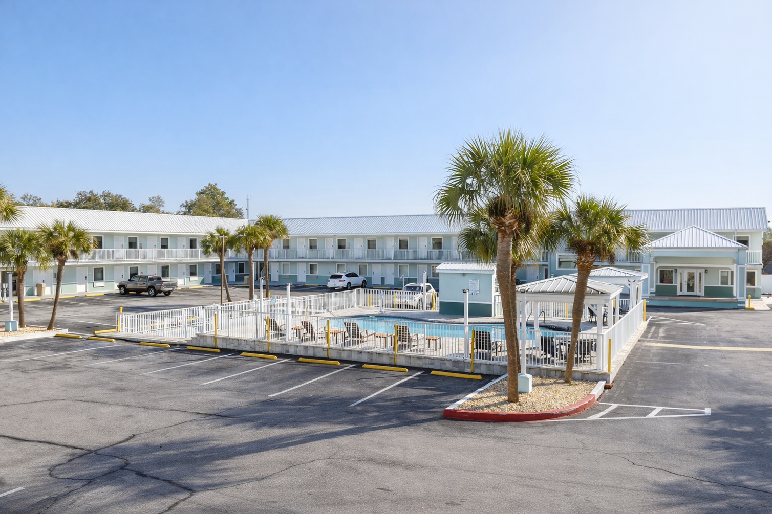 Destin Inn & Suites photo 3