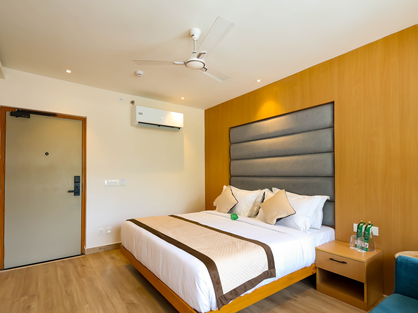 Attic Room at Click Hotel Bhuntar - Photo 1