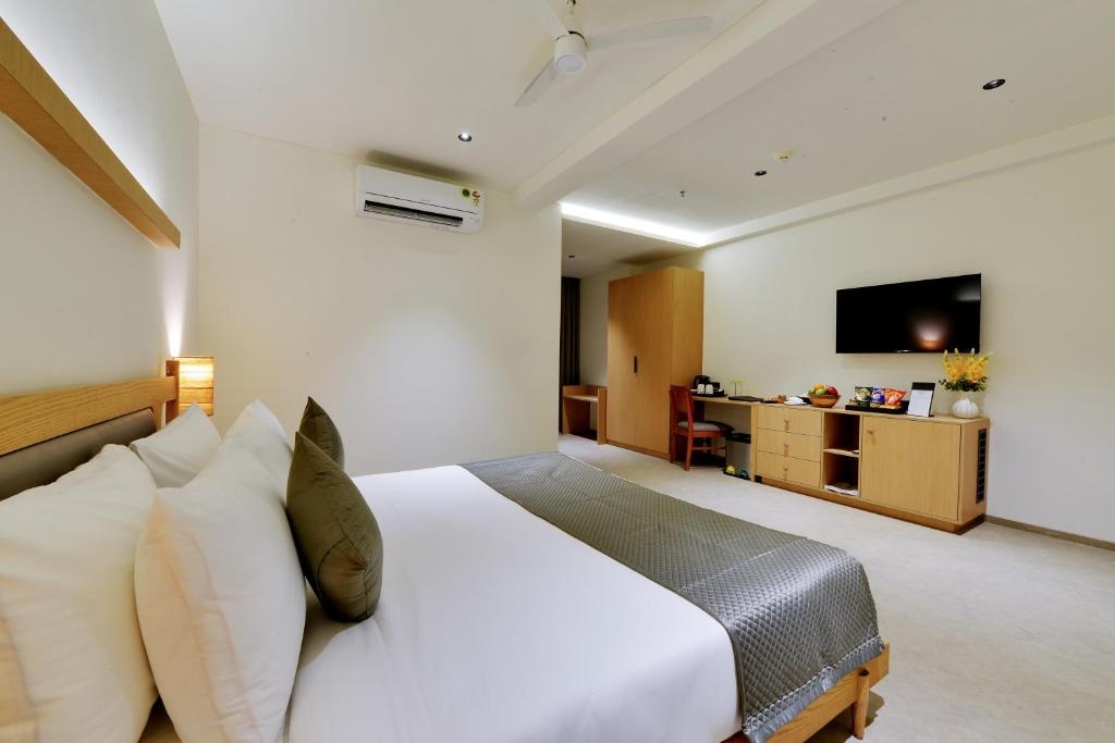 Winter Green Room, 1 King Bed at The Fern Vishranta Resort, Kamrej-Surat - Photo 1