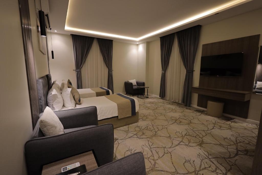 Executive Suite at XYZ Hotel Al Najah - فندق اكس واي زد النجاح - Photo 1