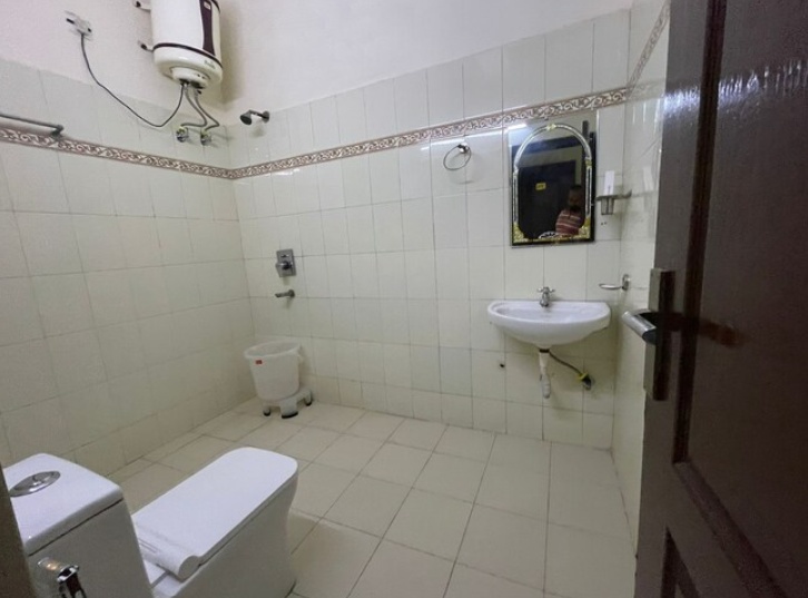 Deluxe Room at The Hoften GK Regency, Bathinda - Photo 2