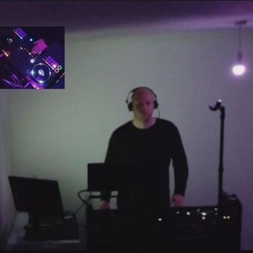 Dj Steveo   30 Min Quick Spin (2023 12 18 @ 12PM GMT)