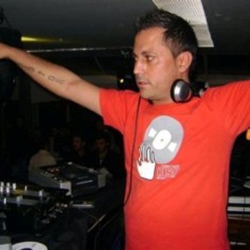 Dj_Murat_OGEL_Live_Performance_ Commercial_July_Set_2010