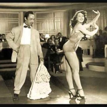 DJ Guerro's   Las Brujas Jump Around (Cumbia Mashup) (98)