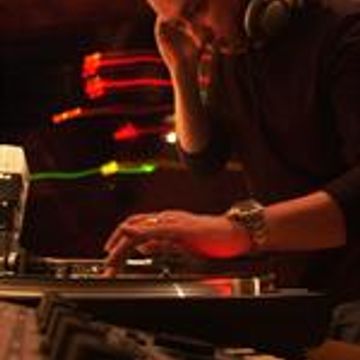 Dj Vicvega