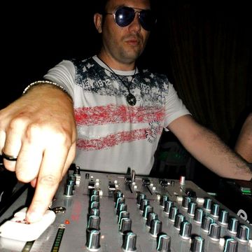 EnergyDrink  Radio Show Novembre  2014 Dj Vito Giulietto WWW.RADIOAZIMUT.NET