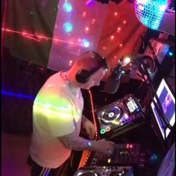 DJ-SMILEY