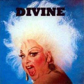 MASH-UP DE DIVINE